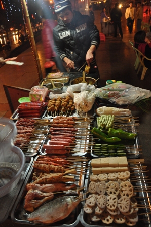 jedzenie uliczne w Wushan