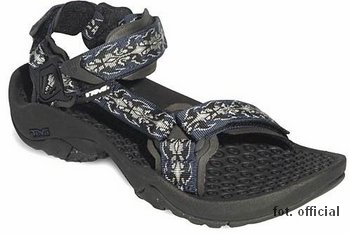 sandals like other hiking shoes should have good cushion arch support ...